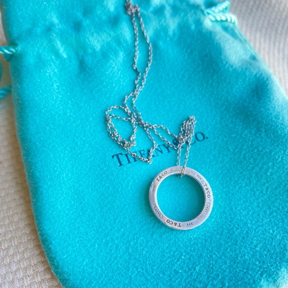 Tiffany Necklace 16 in - Picture 3 of 5